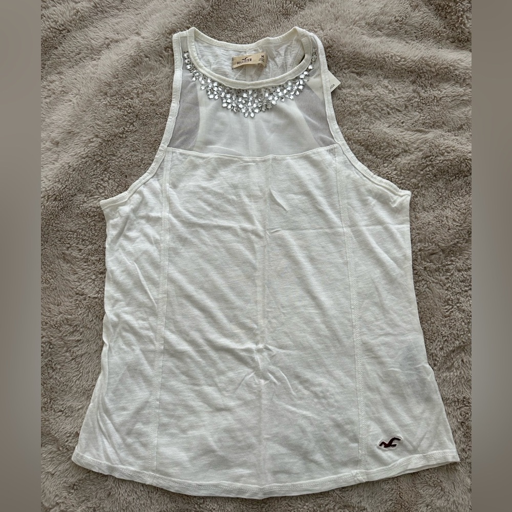 Hollister Tank